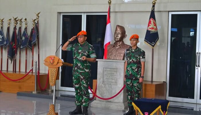 Dankopasgat Lepas Kontingen Atlet Kopasgat Dalam Rangka Mengikuti PORAU Tahun 2025