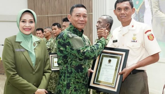 Pangkostrad Pimpin Lepas Sambut Asintel dan Danpom Kostrad serta Pelepasan Personel Purna Tugas